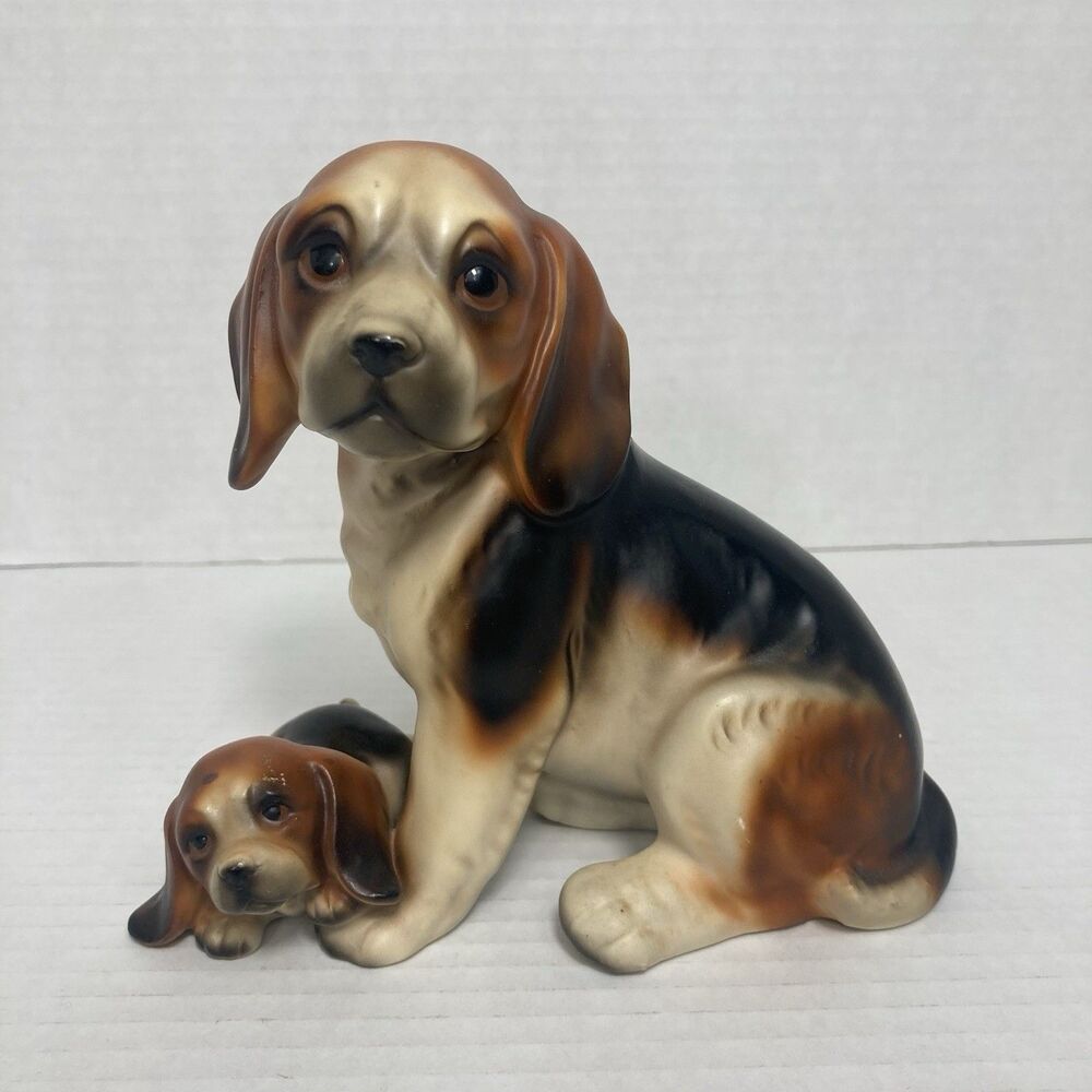 Vintage Pair Brown Beagle Hound Mama Baby Puppy Dog Figurine Statue Japan
